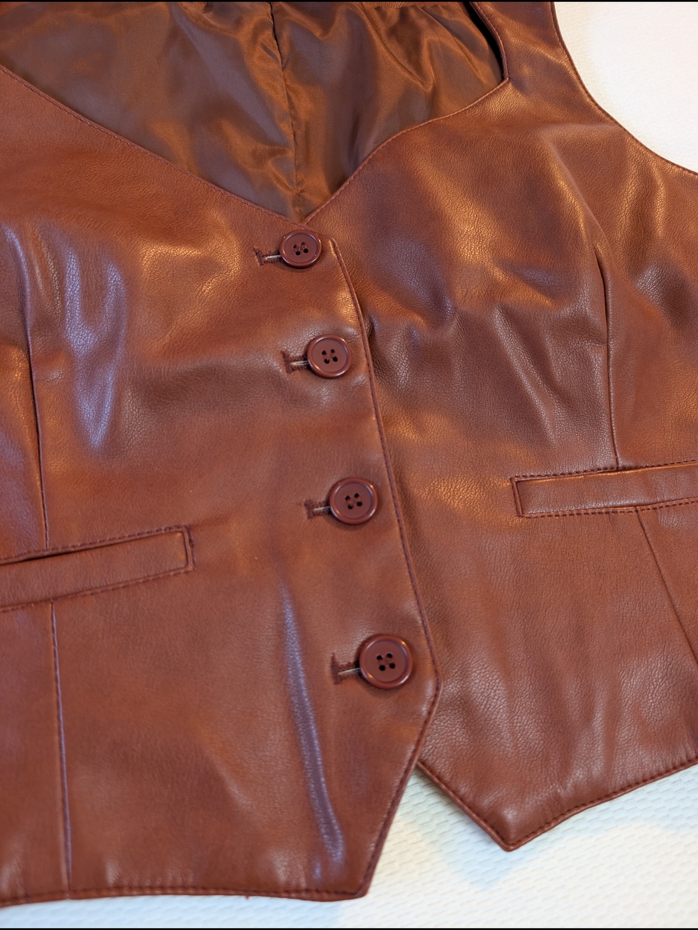 7 For All Mankind Chestnut Faux Leather Vest Size M - Picture 2 of 9